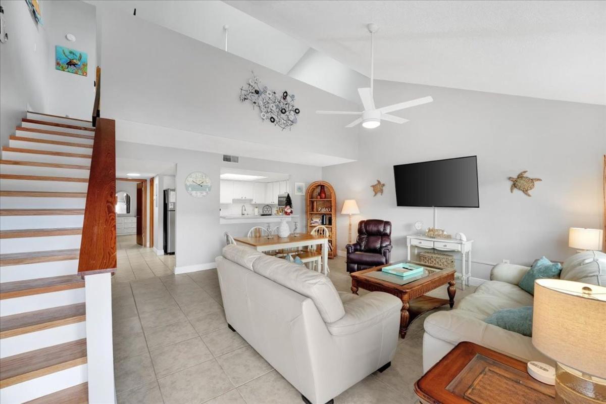 Beach House Retreat Κέιπ Κανάβεραλ Εξωτερικό φωτογραφία